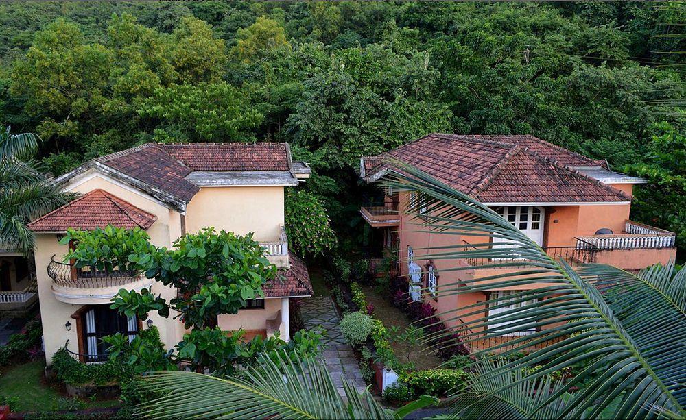 Bougainvillea Guest House Candolim Exterior foto