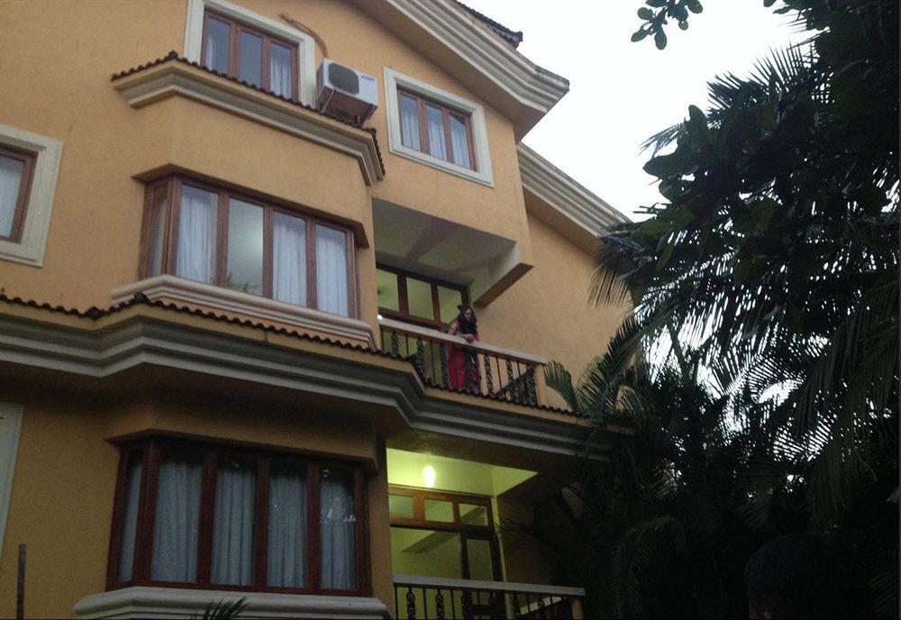 Bougainvillea Guest House Candolim Exterior foto